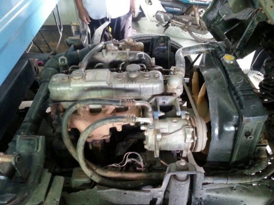 รถอีซูซุ 6  ล้อดั้ม FRR 210 แรงม้า. ปี 52  สนใจติดต่อ 081 - 6079515