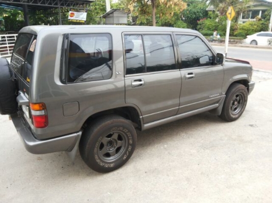 TROOPER 4 WD สวยเดิม คลาสสิค ใช้น้อย แก๊สหัวฉีด ** ( พิเศษ 240,000 ) ** TROOPER 4 WD สวยเดิม คลาสสิค ใช้น้อย แก๊สหัวฉีด ** ( พิเศษ 240,000 ) **