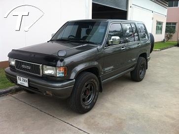 TROOPER 4 WD สวยเดิม คลาสสิค ใช้น้อย แก๊สหัวฉีด   ** ( พิเศษ 240,000 ) **