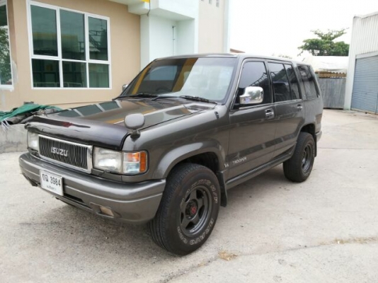 TROOPER 4 WD สวยเดิม คลาสสิค ใช้น้อย แก๊สหัวฉีด ** ( พิเศษ 240,000 ) ** TROOPER 4 WD สวยเดิม คลาสสิค ใช้น้อย แก๊สหัวฉีด ** ( พิเศษ 240,000 ) **