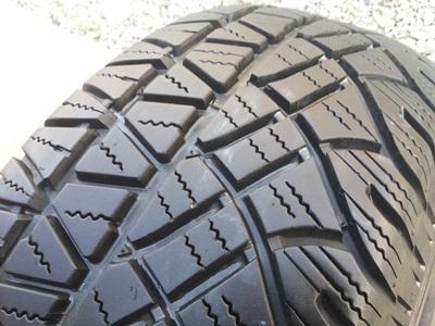 ขายยาง255/70/15 ปี 2810 MICHERLIN LATITUDE Cross 1 ชุด