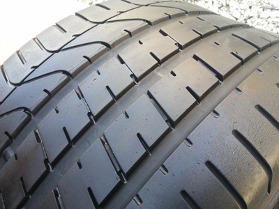 ขายยาง285/30/19 ปี 1111 PIRELLI P ZERO 1 คู่