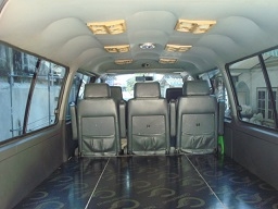 ขายรถตู้แต่งสวยๆเดิมๆครับ