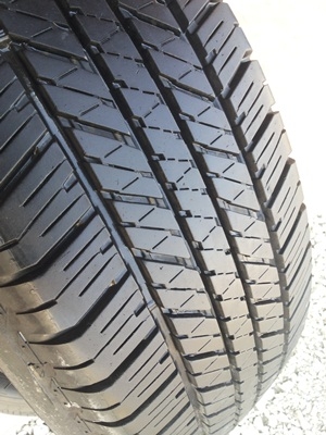 ขายยาง265/65/17 ปี 2012 BRIDGESTONE DUELER H/T 684 1 ชุด