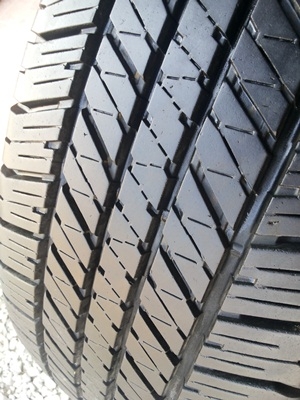 ขายยาง265/65/17 ปี 2012 BRIDGESTONE DUELER H/T 684 1 ชุด