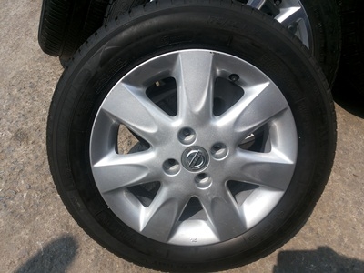 ขายล้อแม็กNISSAN March ขอบ 15 พร้อมยาง 1 ชุด