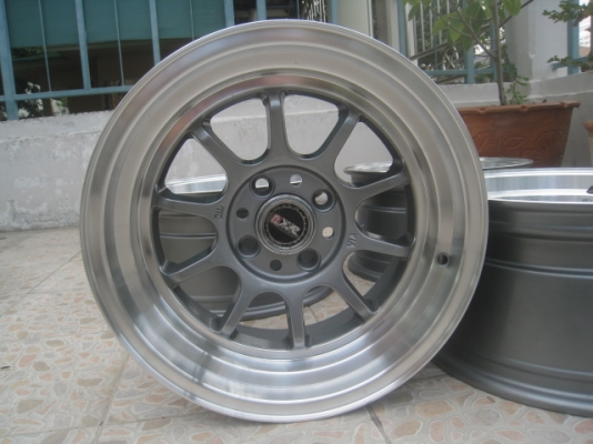 ขายล้อแม็กมือ2 ลาย xxr226 15"x8" et20 4h100 ทำสีมาใหม่ สีเทากันขอบเงา ไม่มีซ่อมครับ  สนใจติดต่อเล็กคลองสามครับ (081-3747940)