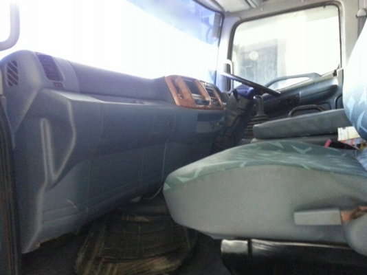 รถฮีโน่ 10 ล้อดั้ม 320 แรงม้า. ปี 55 สนใจติดต่อ 081 - 6079515