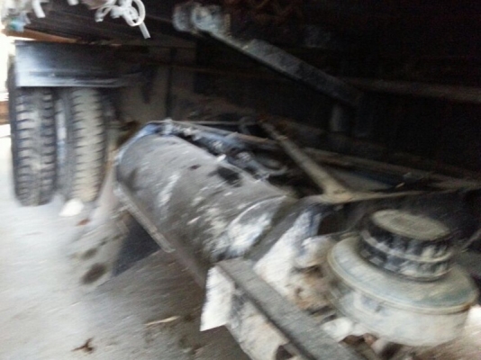 รถฮีโน่ 10 ล้อดั้ม 320 แรงม้า. ปี 55 สนใจติดต่อ 081 - 6079515