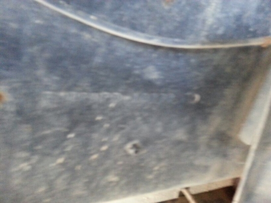 รถฮีโน่ 10 ล้อดั้ม 320 แรงม้า. ปี 46  ( รถวิ่ง 1xx,xxx กม. )   สนใจติดต่อ 081 - 6079515