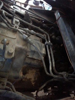 รถฮีโน่ 10 ล้อดั้ม 320 แรงม้า. ปี 46  ( รถวิ่ง 1xx,xxx กม. )   สนใจติดต่อ 081 - 6079515