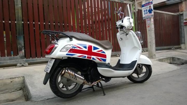 SYM Fiddle II สวยๆ VESPA ราคาประหยัด ของแต่งเต็ม ถูกๆ ลดได้เยอะ SYM Fiddle II สวยๆ VESPA ราคาประหยัด ของแต่งเต็ม ถูกๆ ลดได้เยอะ