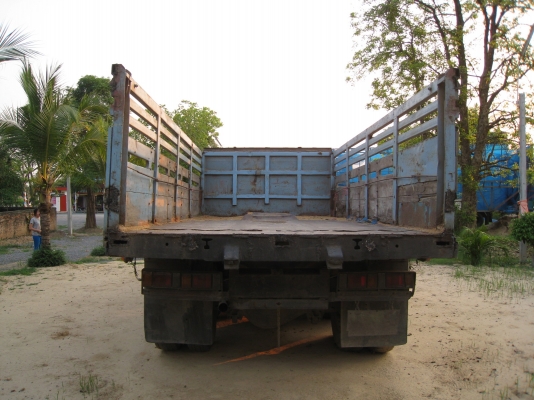 สิบล้อหน้ายาว 1 เพลา ดั๊ม เครื่อง 6BฺB 145 แรง