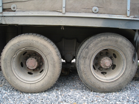 สิบล้อหน้ายาว 1 เพลา ดั๊ม เครื่อง 6BฺB 145 แรง