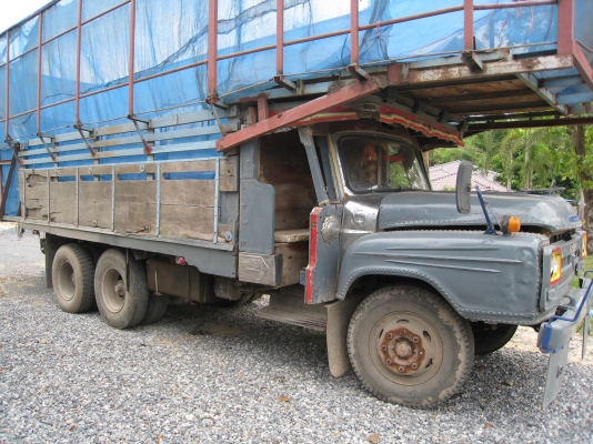 สิบล้อหน้ายาว 1 เพลา ดั๊ม เครื่อง 6BฺB 145 แรง