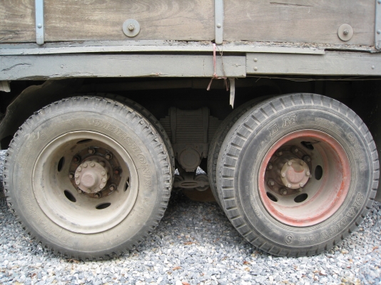 สิบล้อหน้ายาว 1 เพลา ดั๊ม เครื่อง 6BฺB 145 แรง