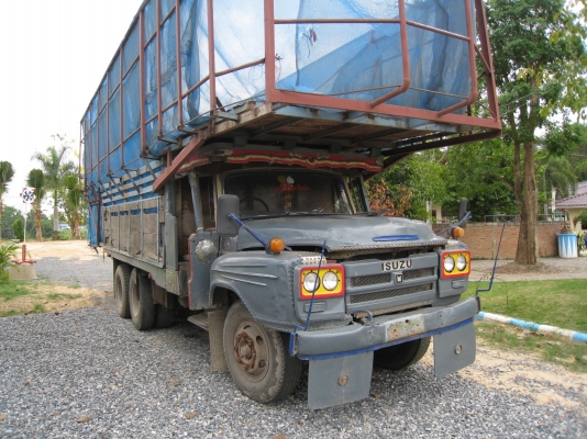 สิบล้อหน้ายาว 1 เพลา ดั๊ม เครื่อง 6BฺB 145 แรง