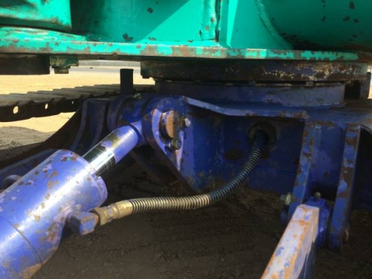 ขายรถแบคโฮ KOMATSU PC30-7E คอลโทรลสั้น ปั้มนิ้ว นำเข้าจากญี่ปุ่น มีVDO การทำงานครับ