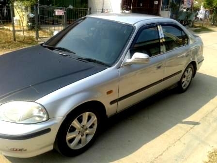 ขาย civic ตาโต พร้อมใช้ ราคา 95000