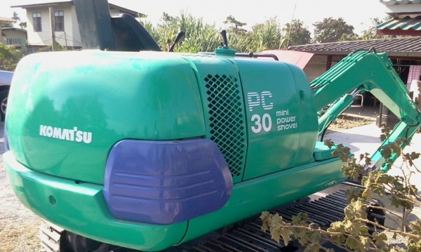 ขายkomatsu pc30-7 รถสวยมาก