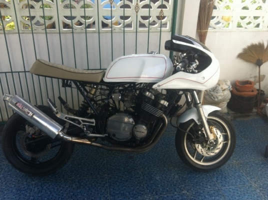 Suzuki GS750SE KATANA แปลงเป็น Cafe ทะเบียนแท้ 79,000.-
