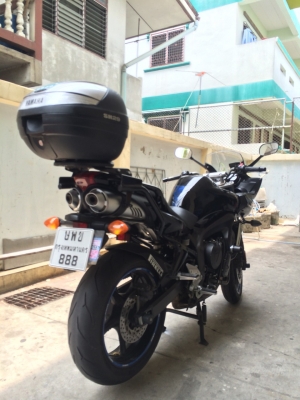 ขาย yamaha fz6 ปี 2008 รถศูนย์ทะเบียนแท้ๆพร้อมโอน