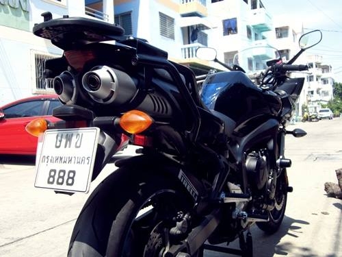 ขาย yamaha fz6 ปี 2008 รถศูนย์ทะเบียนแท้ๆพร้อมโอน