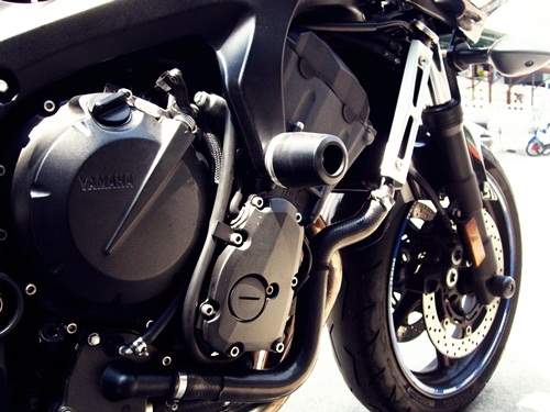 ขาย yamaha fz6 ปี 2008 รถศูนย์ทะเบียนแท้ๆพร้อมโอน