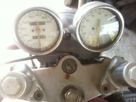 ------- ขายขาดทุน 25,000 บาท และ 35,000 บาท ------------- ------- ขายขาดทุน 25,000 บาท และ 35,000 บาท -------------