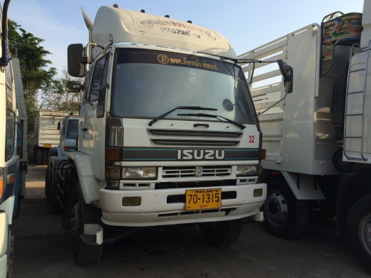 ISUZU Rocky 210 hp หัวลาก