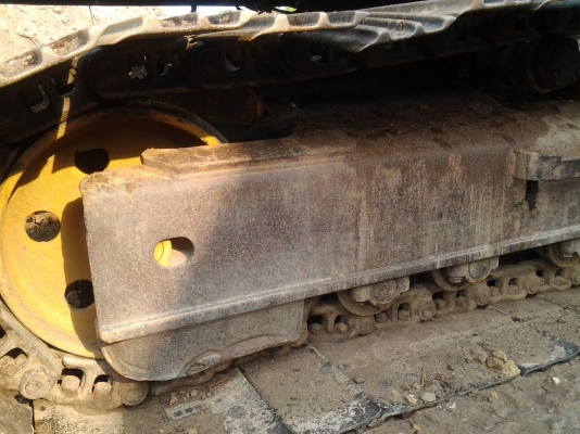 pc200-5 คอลโทลสั้น s/n65456. เล่มทะเบียน มีpc60ยินดีรับแลก