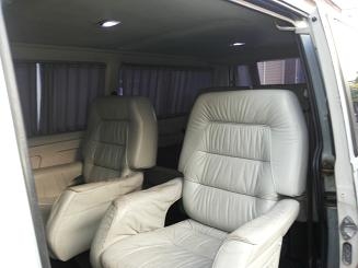 ขาย vw caravelle 2.5lเกียร์ธรรมดา 139000 บาท