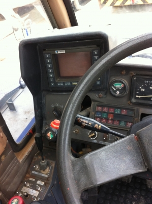 รถเครน25ตันนำเข้าจากญี่ปุ่น /สดและจัดไฟแนนท์