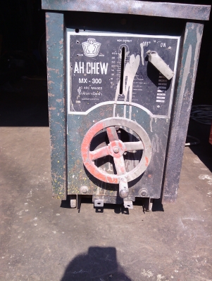 ขายตู้เชื่อมไฟฟ้า AH-CHEW MX-300 Coil ทองแดงแท้ พร้อมใช้งาน ราคา 4,500 บาท