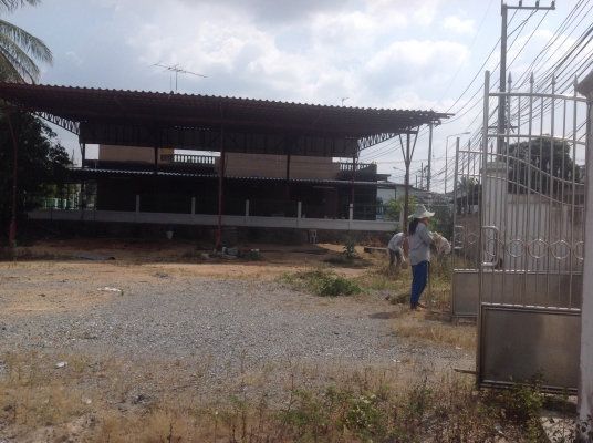 ขายโรงจอดรถ