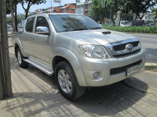 VIGO 4WD 2.5E MT Double Cab SILVER