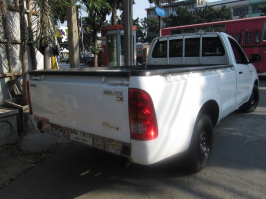 VIGO 2WD 2.5J MT Standard Cab WHITE