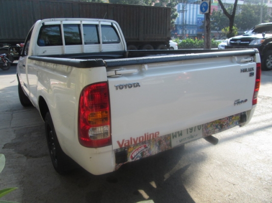 VIGO 2WD 2.5J MT Standard Cab WHITE