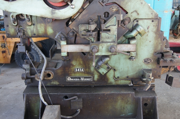 ครื่องตัด Amada - Vernet 341A ราคา 155,000.- บาท