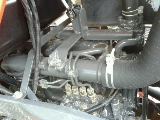 ขายรถไถ KUBOTA L4708 ดันหน้าผาน6 ทะเบียนพร้อมโอน