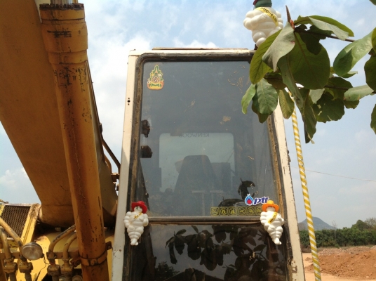 ขายรถอบ็คโฮ KOMATSU pc 200-5 คอลโทลสั้น ไฟฟ้าครบ สภาพดี พร้อมทำงาน มีเอกสารแจ้งจำหน่าย ขายรถอบ็คโฮ KOMATSU pc 200-5 คอลโทลสั้น ไฟฟ้าครบ สภาพดี พร้อมทำงาน มีเอกสารแจ้งจำหน่าย