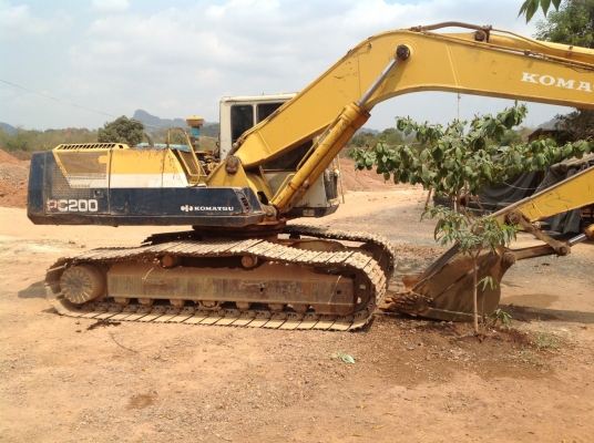 ขายรถอบ็คโฮ KOMATSU pc 200-5 คอลโทลสั้น ไฟฟ้าครบ สภาพดี พร้อมทำงาน มีเอกสารแจ้งจำหน่าย ขายรถอบ็คโฮ KOMATSU pc 200-5 คอลโทลสั้น ไฟฟ้าครบ สภาพดี พร้อมทำงาน มีเอกสารแจ้งจำหน่าย