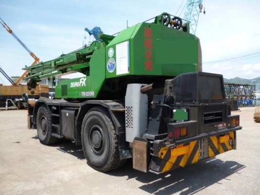 รถเครน25ตันนำเข้าจากญี่ปุ่น /สดและจัดไฟแนนท์