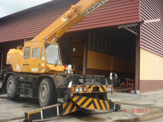 รถเครน25ตันนำเข้าจากญี่ปุ่น /สดและจัดไฟแนนท์