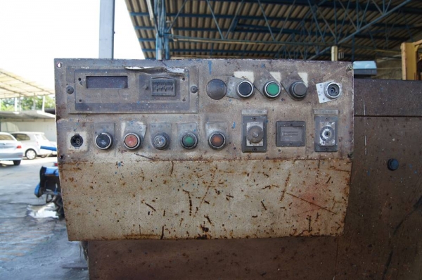 เครืองตัดเหล็ก ขนาด 3 เมตร TOYOKOKI ราคา 380,000.- บาท เครืองตัดเหล็ก ขนาด 3 เมตร TOYOKOKI ราคา 380,000.- บาท