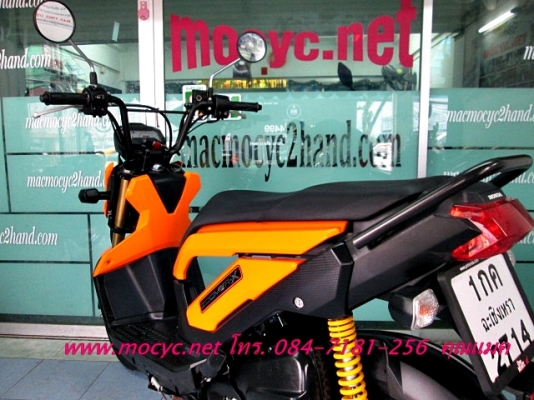 ZOOMER สีส้ม สีรุ่นใหม่ รถเดือน ต.ค ปี 2556 ไมล์ 1974 โล แถมฟรี เสื้อ-หมวก 44900 ZOOMER สีส้ม สีรุ่นใหม่ รถเดือน ต.ค ปี 2556 ไมล์ 1974 โล แถมฟรี เสื้อ-หมวก 44900