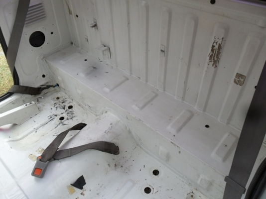 เจ้า Mazda Familia ตัวน้อย เจ้า Mazda Familia ตัวน้อย