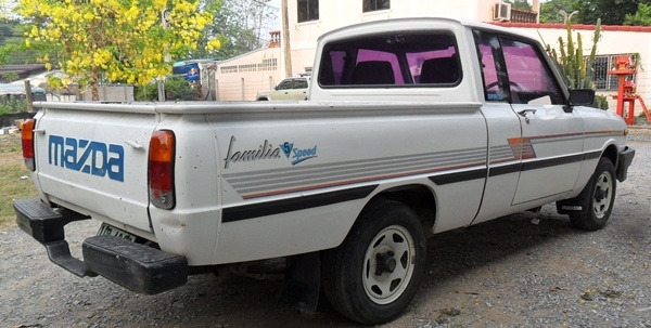 เจ้า Mazda Familia ตัวน้อย เจ้า Mazda Familia ตัวน้อย