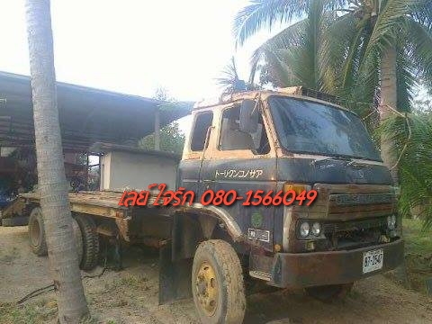 **470,000 บ.ต่อรอง**ขาย10ล้อ2เพลาท้ายลาดขึ้นแบคโฮ200 NISSAN UD CW30M PE6230แรง เครื่องแน่นดีแรง ช่วงล่างดีคัสซีสวยเดิม ไม่ปะไม่ดาม หางสภาพดี เหล็กไอบีมหน้า6 ไม่ผุ หัวเก๋งดี ภายในโอเคคอนโซลดี พ.พาวเวอร์ เบรคทริฟฟี่ ยางดี6เส้น พอใช้4เส้น เพลาข้างขาดด้านขวา