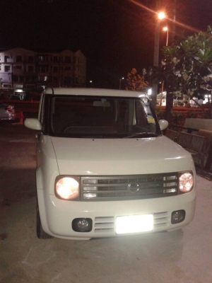 ขายรถสวยมากๆนำเข้าจากJapan ยี่ห้อNissan Cube ปี 2005 Auto สามารถเลือกขับได้ทั้ง 4WD และ 2WD สภาพดีมากๆ เดิมๆ ราคา เพียง 287,000.-บาท สนใจติดต่อ Gun Bangkok 093-9319456 ครับ (รถจอดที่กรุงเทพครับ)